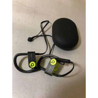 ビーツバイドクタードレ(Beats by Dr Dre)のちょっちょさん専用Beats Powerbeats2  ショックイエロー①(ヘッドフォン/イヤフォン)