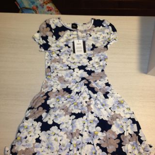 エイソス(asos)のエイソスの花柄2013年ワンピース(ひざ丈ワンピース)