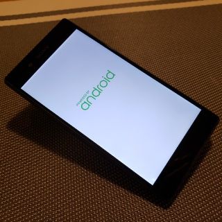 エクスペリア(Xperia)のXperia Z5 SOV32 au simロック解除済(スマートフォン本体)