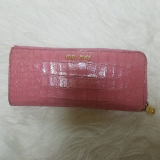 ミュウミュウ(miumiu)のmiu miu　長財布(長財布)