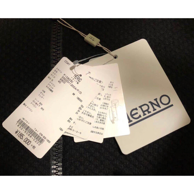 HERNO(ヘルノ)の☆新品 2018-2019AW 新作☆HERNO ダウンコート 黒 40 レディースのジャケット/アウター(ダウンコート)の商品写真