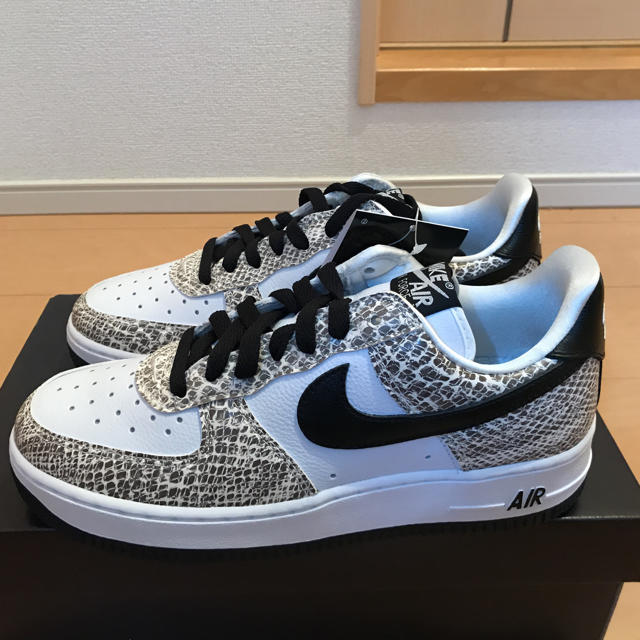 高品質低価NIKE - Nike Air Force 1 Low Retro 白蛇cocoa snakeの通販 ...