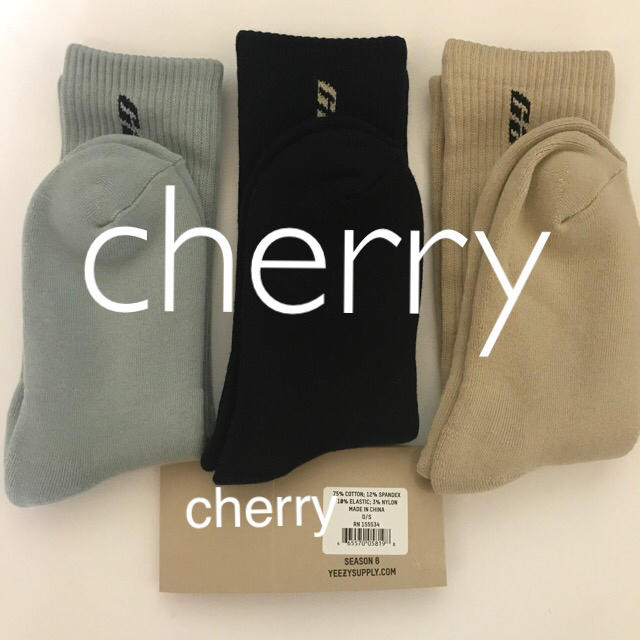 adidas(アディダス)の新品未使用  YEEZY CALABASASSOCKS season6 3足 メンズのレッグウェア(ソックス)の商品写真