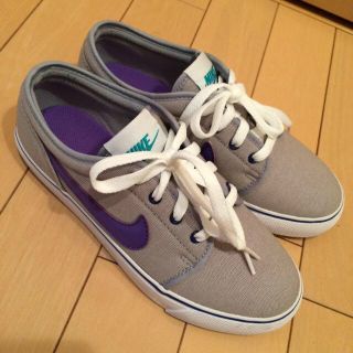 ナイキ(NIKE)のNIKE グレースニーカー(スニーカー)