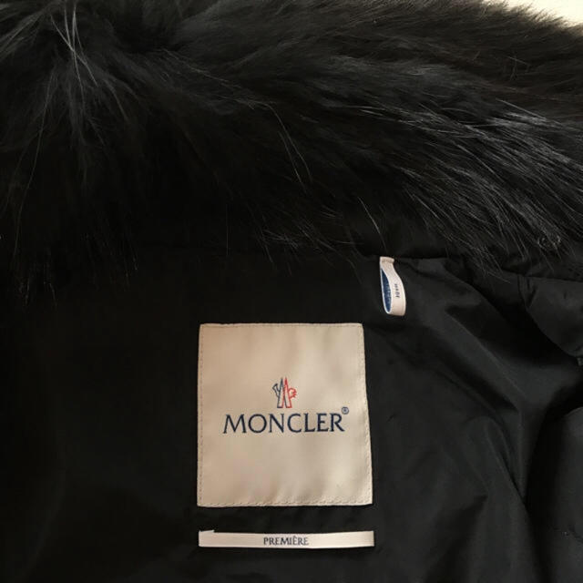 MONCLER PREMIERE ファー付ダウンコート 3