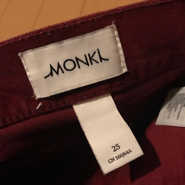 Monki(モンキ)のＭＯＮＫＩ コーデュロイハイウエストスキニー レディースのパンツ(スキニーパンツ)の商品写真