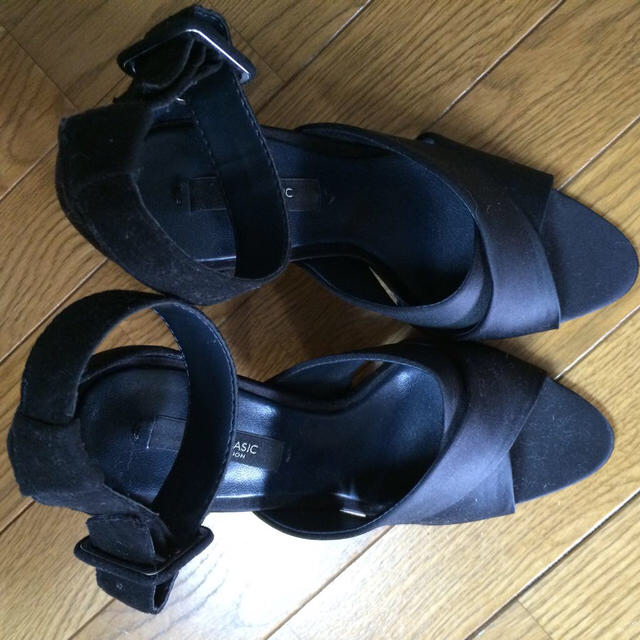 ZARA(ザラ)の未使用❗️ZARAサンダル👡 レディースの靴/シューズ(サンダル)の商品写真