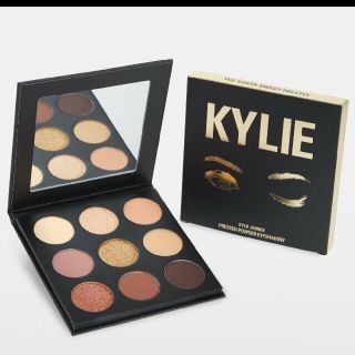 カイリーコスメティックス(Kylie Cosmetics)の新品 正規品 Kyshadow Sorta Sweet Platte 即発送可能(アイシャドウ)