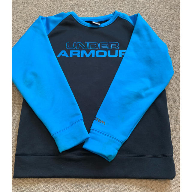 UNDER ARMOUR(アンダーアーマー)のアンダーアーマー トレーナー キッズ  キッズ/ベビー/マタニティのキッズ服男の子用(90cm~)(Tシャツ/カットソー)の商品写真