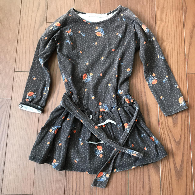 archi(アーキ)のアーキ キッズワンピース キッズ/ベビー/マタニティのキッズ服女の子用(90cm~)(ワンピース)の商品写真