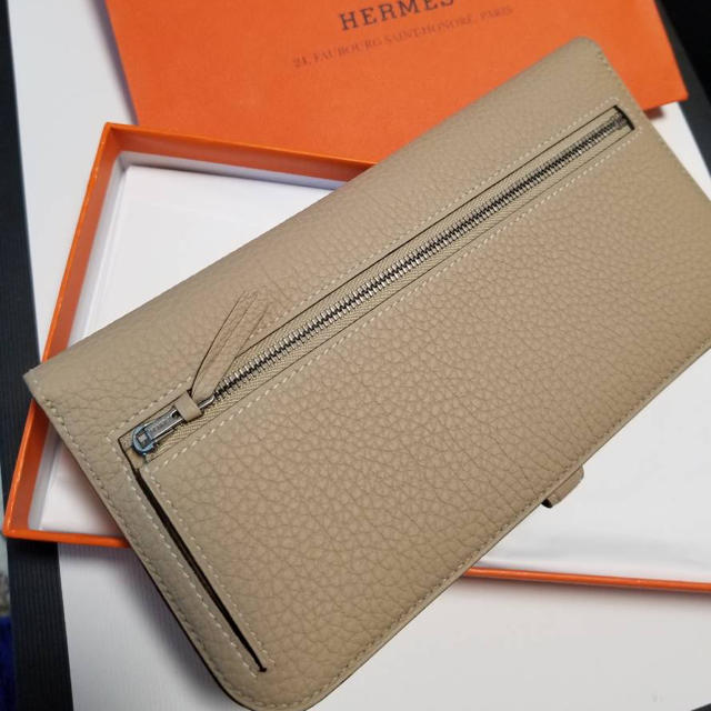 Hermes(エルメス)の美品 HERMES エルメス ドゴン ロング  レディースのファッション小物(財布)の商品写真