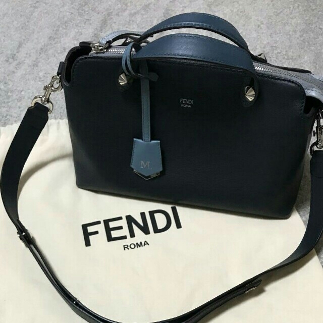 FENDI - バイザウェイ ネイビー