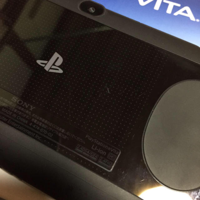 PlayStation Vita - PS Vita PCH-2000 箱、純正充電器、メモリーカード ...