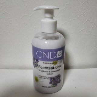 シーエヌディー(CND)のCND 
クリエイティブ　
センセーション
ワイルドフラワー＆カモミール

(ボディローション/ミルク)