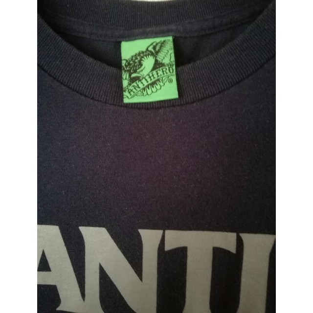 ANTIHERO(アンチヒーロー)のアンチヒーロー　ANTI  HERO  スケーター　パンク　ヒップホップ　紺 メンズのトップス(Tシャツ/カットソー(半袖/袖なし))の商品写真