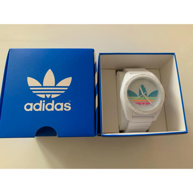 アディダス adidas サンティアゴ 新品未使用