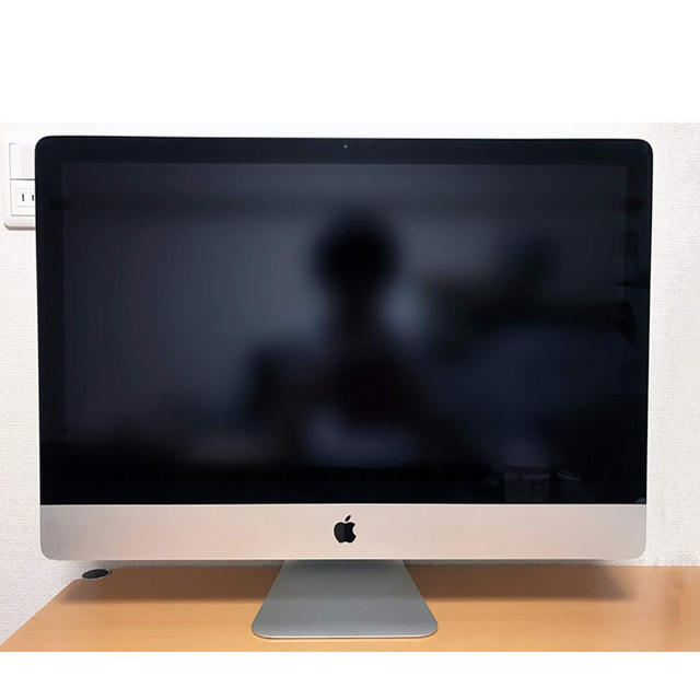 Apple(アップル)のiMac MC813J/A 27インチ: Core i5 2.7GHz スマホ/家電/カメラのPC/タブレット(デスクトップ型PC)の商品写真
