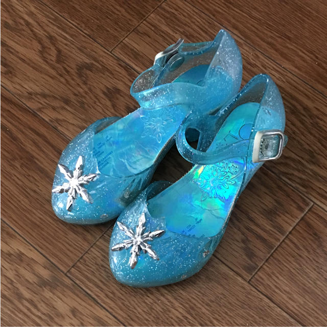 エルサ アナ❤︎サンダル 16㎝ キッズ/ベビー/マタニティのキッズ靴/シューズ(15cm~)(サンダル)の商品写真