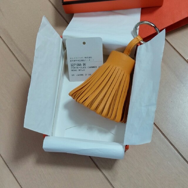 ご専用品????新品・未使用HERMES カルメン