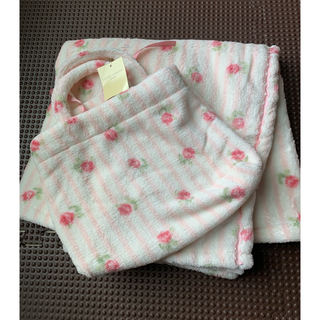 ローラアシュレイ ピンク 毛布の通販 12点 | LAURA ASHLEYのインテリア 