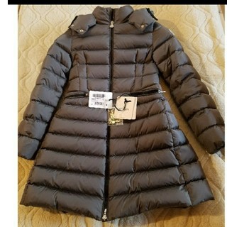 モンクレール(MONCLER)のkansaskansas様専用)モンクレールのCHARPAL12A(ダウンコート)