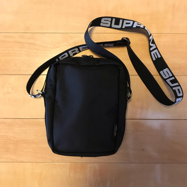 supreme 18ss shoulder bag 1