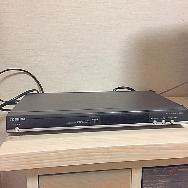 東芝(トウシバ)のTOSHIBA DVDプレーヤー スマホ/家電/カメラのテレビ/映像機器(DVDプレーヤー)の商品写真