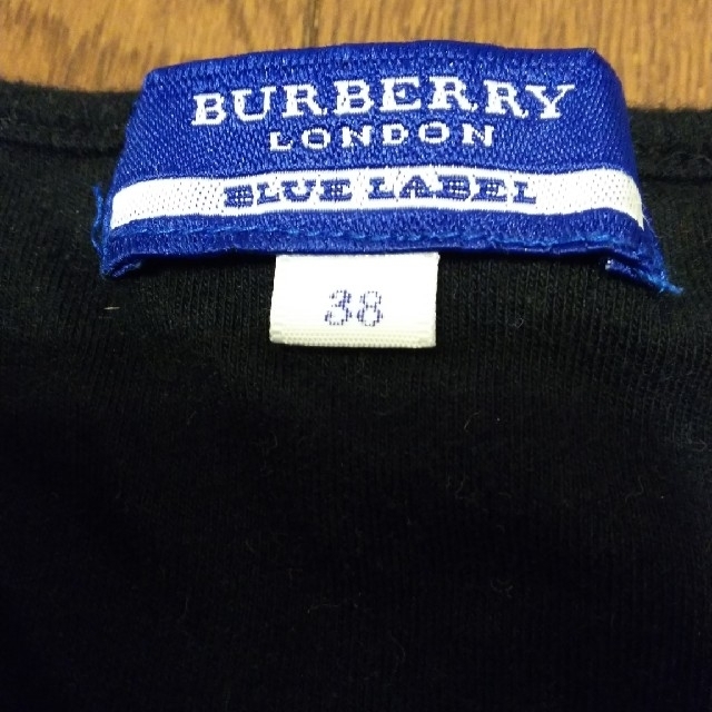 BURBERRY BLUE LABEL(バーバリーブルーレーベル)のBURBERRY 黒 長袖Tシャツ  レディースのトップス(Tシャツ(長袖/七分))の商品写真