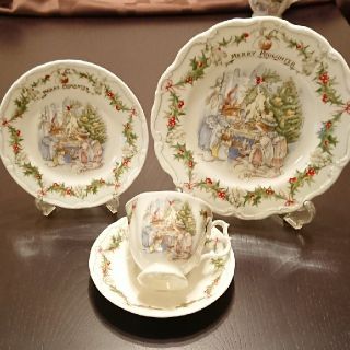 ロイヤルドルトン(Royal Doulton)のロイヤルドルトン  クリスマス(食器)