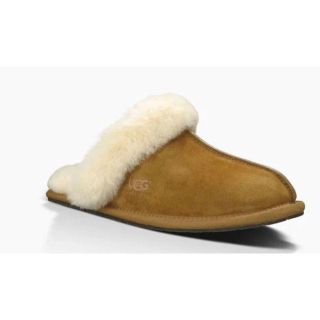 アグ(UGG)の【新品特価】UGG SCUFFETTE　アグ　25ｃｍ(サンダル)