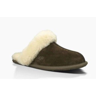 アグ(UGG)の【新品特価】UGG SCUFFETTE　アグ　24ｃｍ(サンダル)