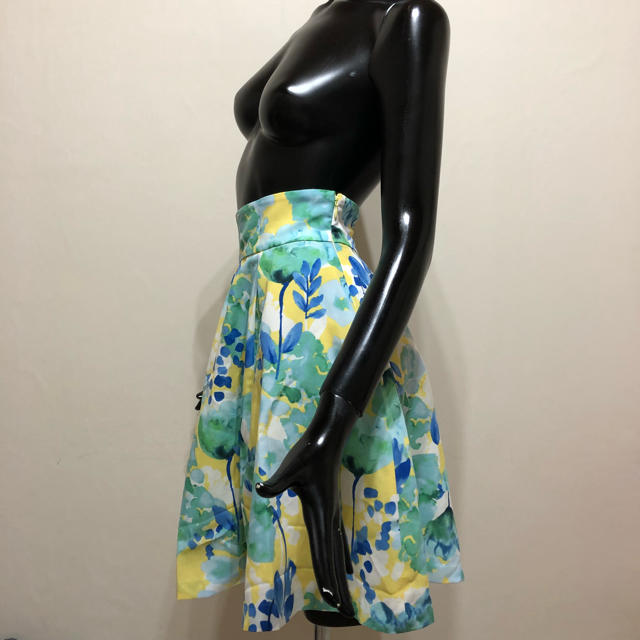 MERCURYDUO(マーキュリーデュオ)のマーキュリーデュオ・リゾート スカート  レディースのスカート(ミニスカート)の商品写真