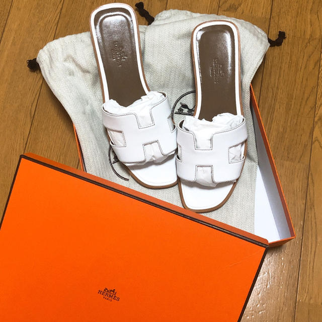 期間限定キャンペーン Hermes - 新品☆エルメス オラン ホワイト 37