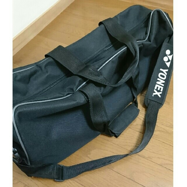 YONEX(ヨネックス)のノブさま専用   YONEX バドミントン バッグ スポーツ/アウトドアのテニス(バッグ)の商品写真