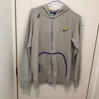 ナイキ(NIKE)のナイキ ジップアップパーカー(パーカー)