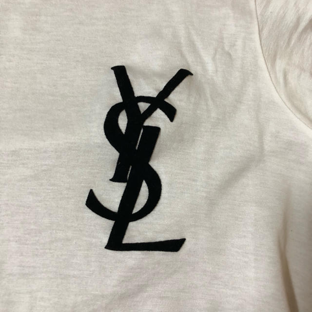 Saint Laurent(サンローラン)の【専用！！】イヴサンローラン Tシャツ メンズのトップス(Tシャツ/カットソー(半袖/袖なし))の商品写真