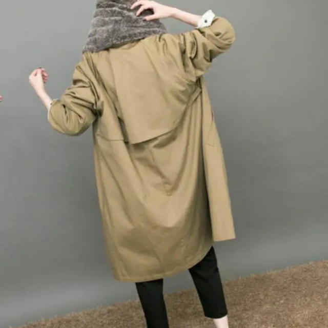 KBF(ケービーエフ)のKBF  ボーイッシュ コート ベージュ レディースのジャケット/アウター(ロングコート)の商品写真