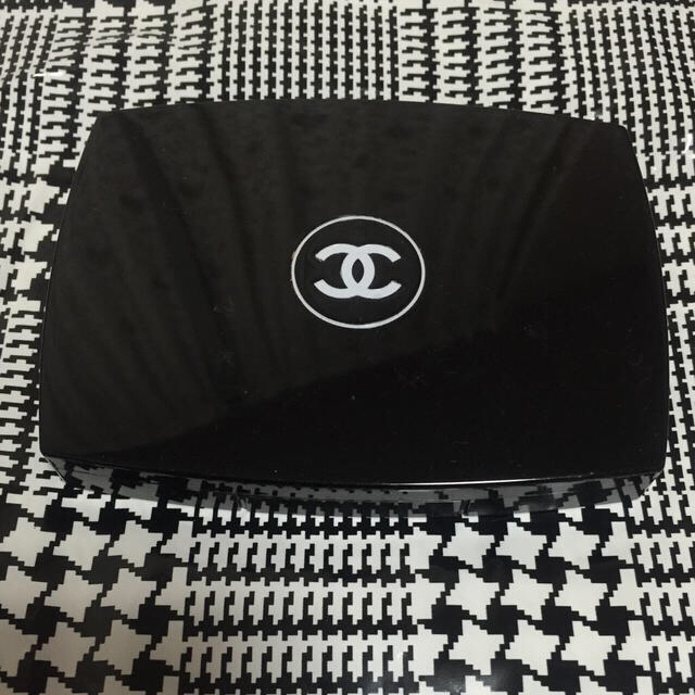 CHANEL(シャネル)のともかりん様専用 コスメ/美容のベースメイク/化粧品(その他)の商品写真