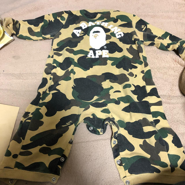 A BATHING APE(アベイシングエイプ)のアベイシングエイプ  ベビー 子供 キッズ/ベビー/マタニティのキッズ/ベビー/マタニティ その他(その他)の商品写真