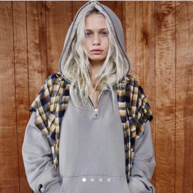 FEAR OF GOD(フィアオブゴッド)のfear of god sherpa hoodie メンズのトップス(パーカー)の商品写真