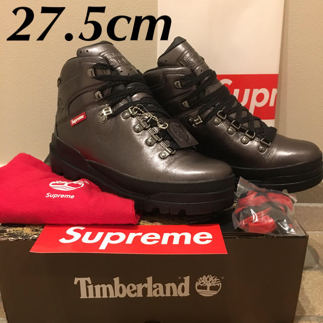 Supreme(シュプリーム)の【シャコ卍様専用】supreme × timberland メンズの靴/シューズ(ブーツ)の商品写真