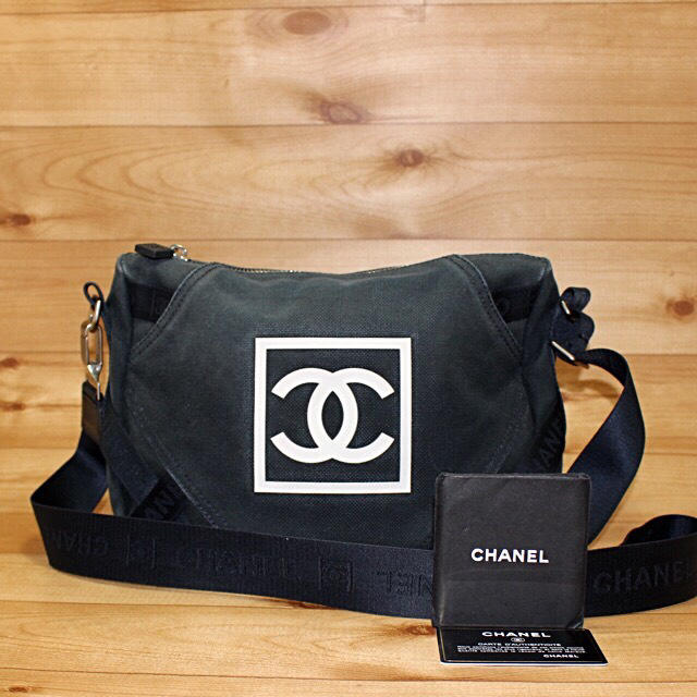 ショルダーバッグ【可愛い♡】CHANEL ココマーク♡ショルダーバッグ