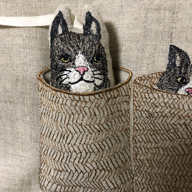coral&tusk BASKET CATS WITH CAT PAL