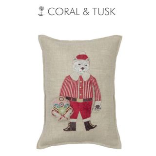 アッシュペーフランス(H.P.FRANCE)のcoral&tuskPOLAR BEAR SANTA POCKET PILLOW(クッション)