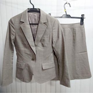 スーツカンパニー(THE SUIT COMPANY)のスーツカンパニー　グレージュ　ストライプ　スカートスーツ上下(スーツ)