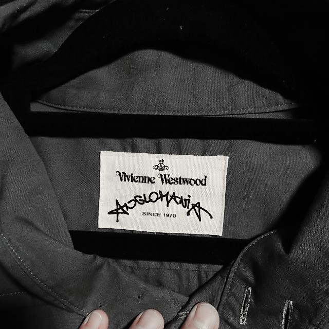 Vivienne Westwood(ヴィヴィアンウエストウッド)のヴィヴィアンウエストウッド　値下げしました レディースのトップス(シャツ/ブラウス(長袖/七分))の商品写真