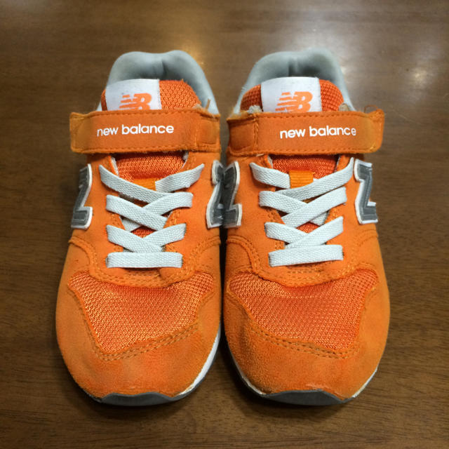 New Balance(ニューバランス)のニューバランス  スニーカー キッズ/ベビー/マタニティのキッズ靴/シューズ(15cm~)(スニーカー)の商品写真