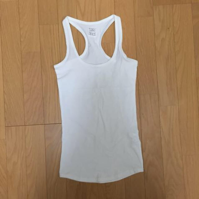 ZARA(ザラ)のホワイト インナー＆カットソー レディースのトップス(Tシャツ(半袖/袖なし))の商品写真