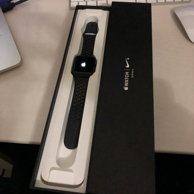 Apple Watch Series 3 42mm GPSモデル