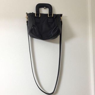 ザラ(ZARA)のブラック 本革２wayショルダーバッグ(ショルダーバッグ)